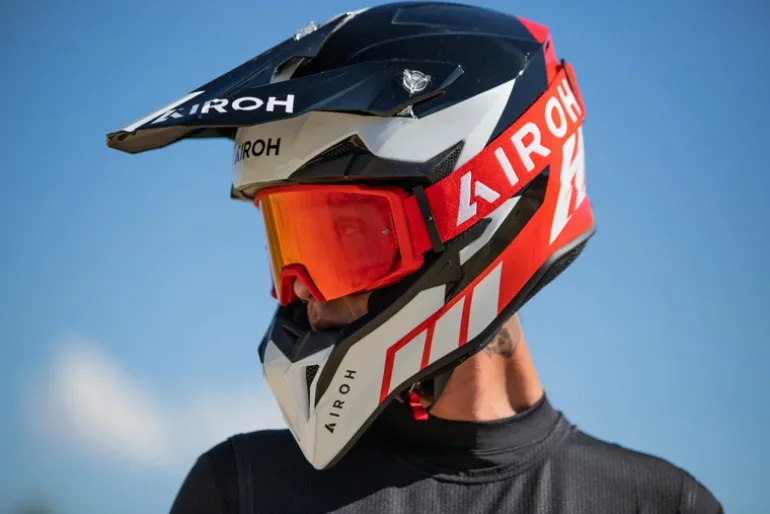 Airoh Wraaap Helmet