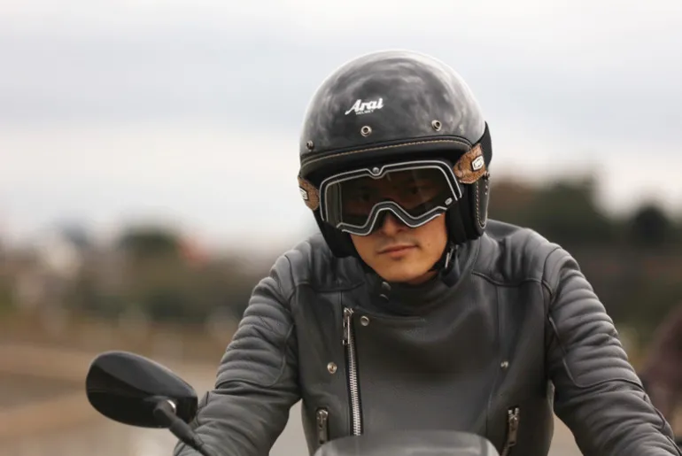 Arai Classic-V Helmet