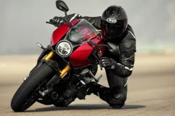 Arai Corsair-X Dani Samurai-3 Helmet