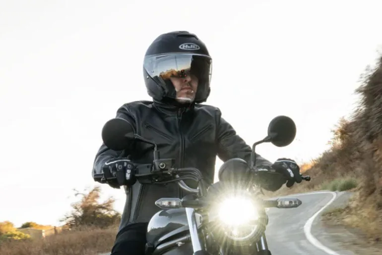 HJC i31 Tevis Helmet