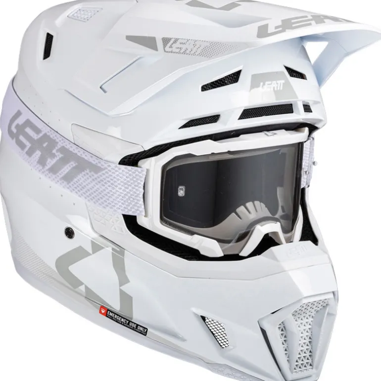 Leatt Moto 7.5 Kit Helmet