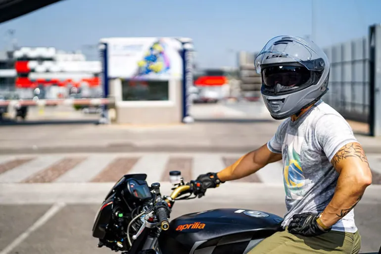 LS2 Assault III Flag Helmet